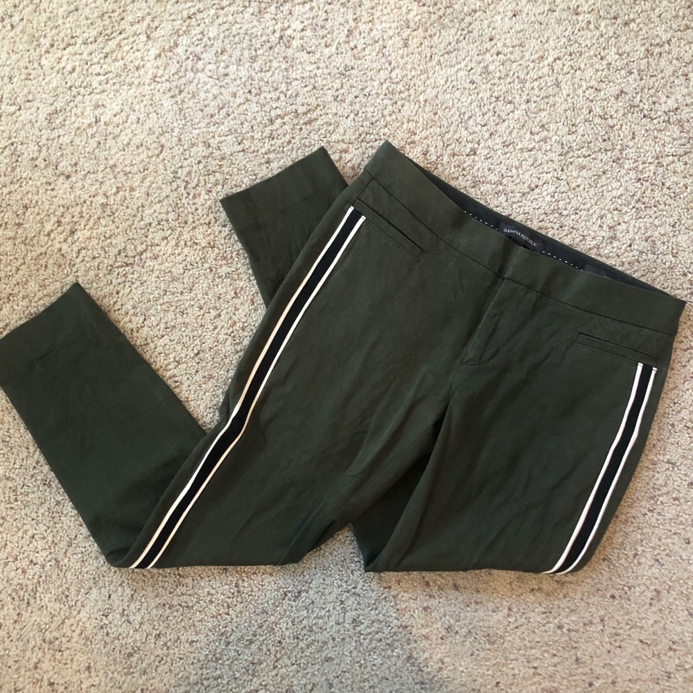 Sloan Slim Ankle Army Green Pants